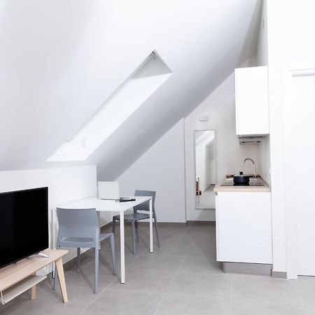 Cirene Apartments Milano Eksteriør billede