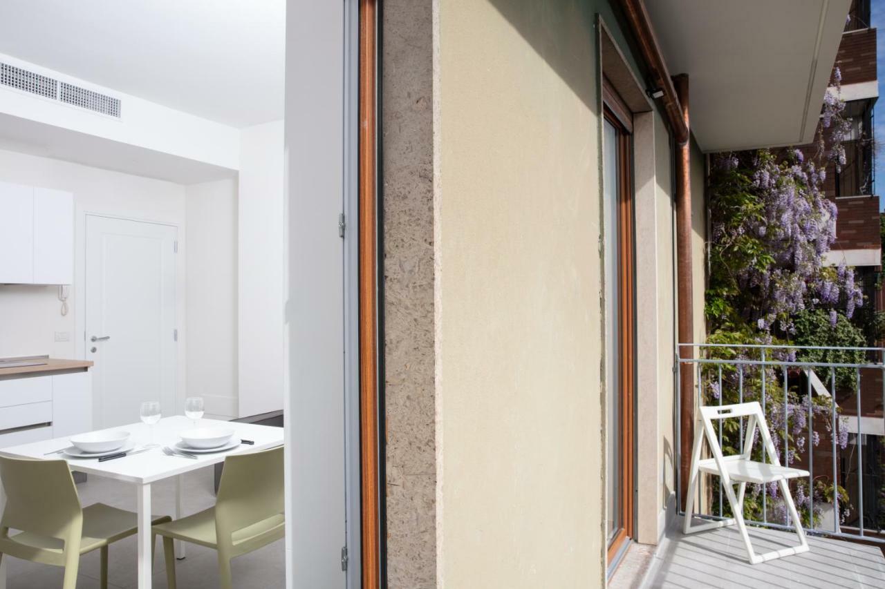 Cirene Apartments Milano Eksteriør billede